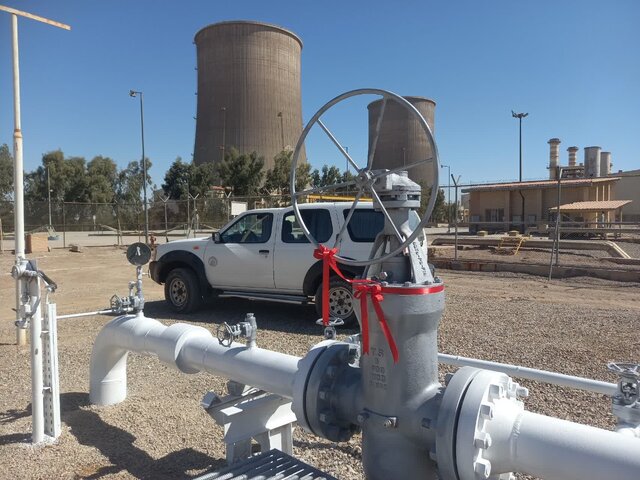 نیروگاه سیکل ترکیبی تابان در یزد به شبکه خطوط لوله فرآورده‌های نفتی متصل شد