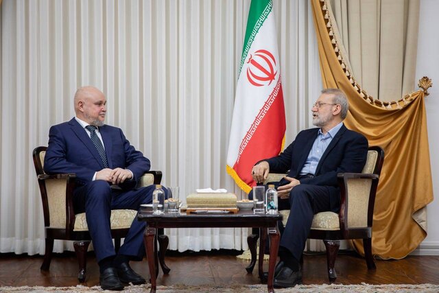 لاریجانی: فشارهای غرب نتوانسته همکاری‌های راهبردی ایران و روسیه را متوقف کند 