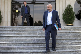 احمد میدری، وزیر کار در حاشیه جلسه هیات دولت - ۲۹ بهمن