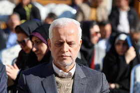 علی قاسم‌زاده، شهردار اصفهان در آیین بهره‌برداری از نخستین مرکز نوآوری صنایع دستی و خلاق بانوان اصفهان در خانه تاریخی روغنی