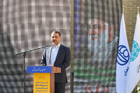 سخنرانی اکبر رضی‌زاده، شهردار منطقه یک اصفهان در آیین بهره‌برداری از نخستین مرکز نوآوری صنایع دستی و خلاق بانوان اصفهان در خانه تاریخی روغنی 