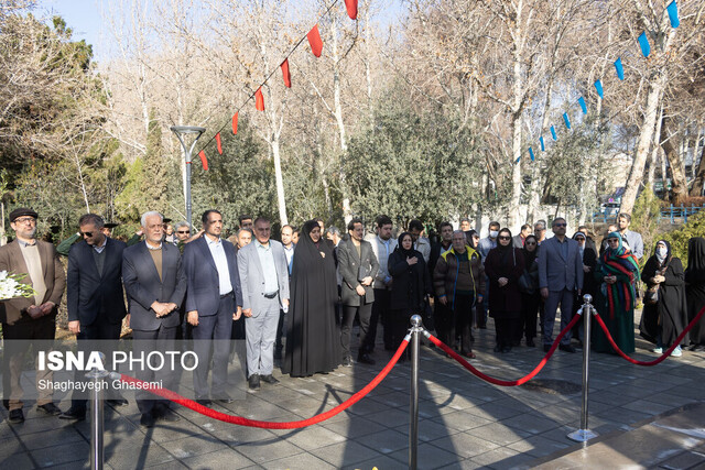 ۹۰ پروژه عمرانی و خدماتی در تیران‌وکرون افتتاح شد