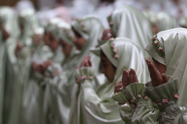 برگزاری جشن تکلیف ۱۵۰۰ دانش‌آموز ورامینی