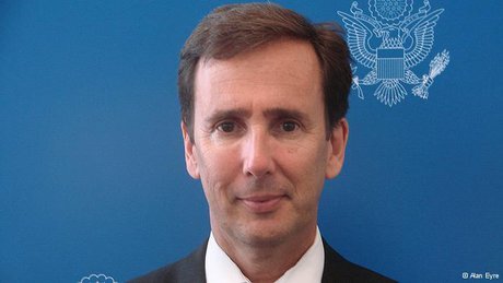 آلن ایر: ایران به هرگونه اقدام نظامی پاسخ سهمگین خواهد داد