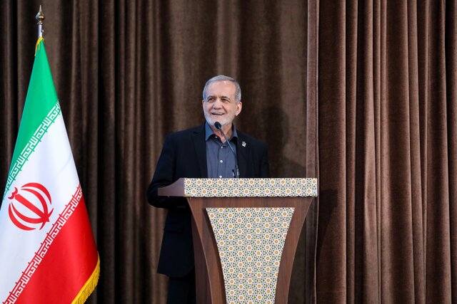 افتتاح خط تولید ۲ منظوره آمپول و ویال تزریقی و رونمایی از انسولین گلارژین تولید داخل 