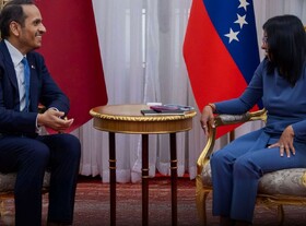 دیدار رئیس‌جمهور موقت ونزوئلا با نخست‌وزیر قطر