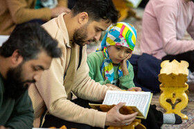 جزء خوانی قرآن کریم در حرم حضرت فاطمه معصومه(س)