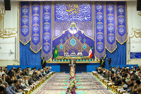 جزء خوانی قرآن کریم در حرم حضرت فاطمه معصومه(س)