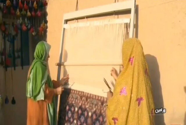 آئین محلی قالی سربرون روستای حصارحسن بیک ورامین ثبت ملی شد