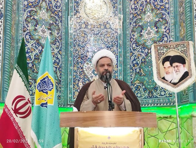 ماه رمضان فرصت تزکیه نفس و توجه به قرآن است‌/ حفظ وحدت و اقتصاد مقاومتی ضروری است