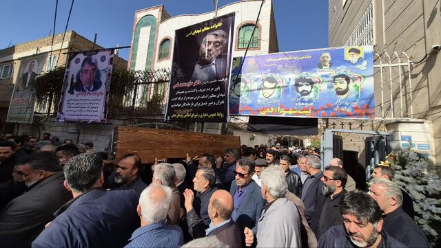 تشییع پیکر محمد قمی جانباز دفاع مقدس و نماینده سابق پاکدشت و ورامین