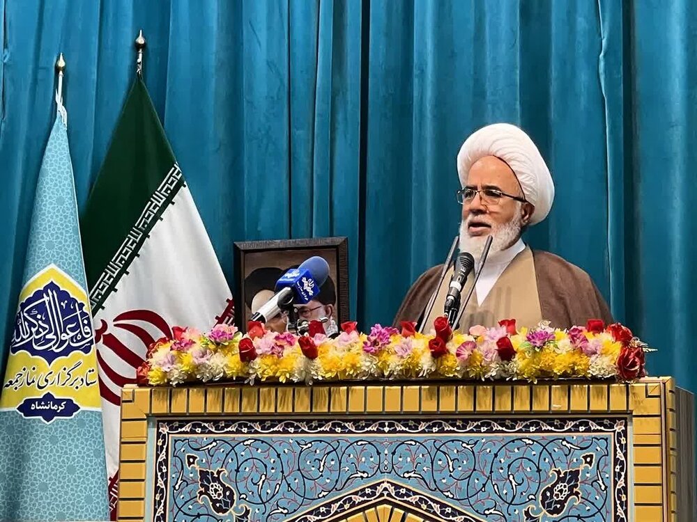 امام جمعه کرمانشاه: پزشکیان در سازمان ملل با قاطعیت دشمن را رسوا کرد