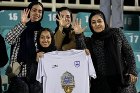 پس از چندین هفته برگزاری مسابقات لیگ برتر بدون تماشاگر، از هفته گذشته لیگ، یعنی از هفته بیست‌ویکم دیدار های تیم چادرملو اردکان با حضور هواداران در ورزشگاه شهید نصیری یزد برگزا‌ می‌شود.