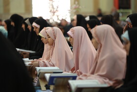 آیین جز خوانی قرآن کریم در حسینیه امام همدان همزمان با ماه مبارک رمضان