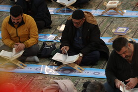 آیین جز خوانی قرآن کریم در حسینیه امام همدان همزمان با ماه مبارک رمضان