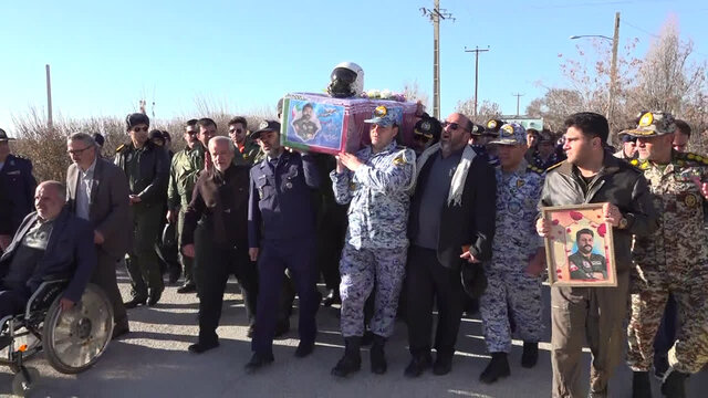 تشییع پیکر خلبان شهید«مهدی فیروزمند» در همدان