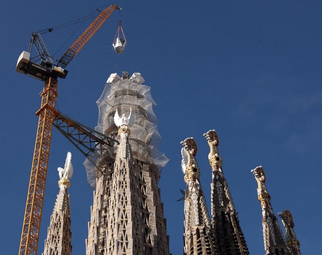 بلندترین کلیسای جهان بلندتر شد