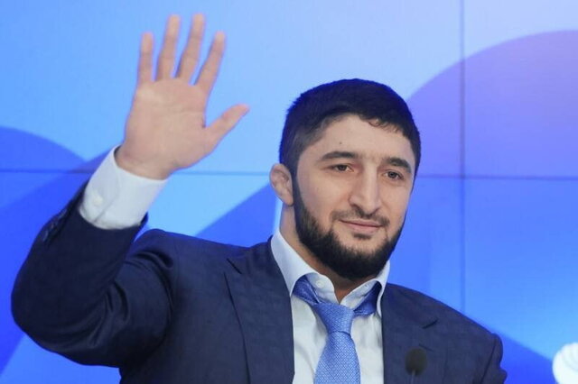 آلبانی به تانک روس‌ها ویزا داد