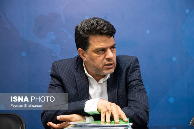 گزارشها از مصرف آب اصفهان برای صنعت استان یزد حکایت دارد