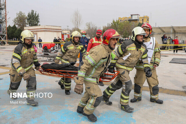 نقش تاب‌آوری در مدیریت هیجان آتش‌نشانان پس از حوادث تروماتیک