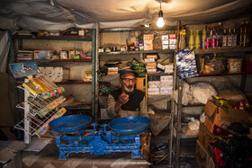 بقالی کوچک برجعلی شیرزاد در سالهای اخیر که دایر بود.