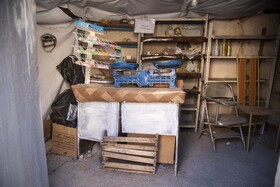 دکان کوچک برجعلی شیرزاد حالا بطور کامل تعطیل شده است.