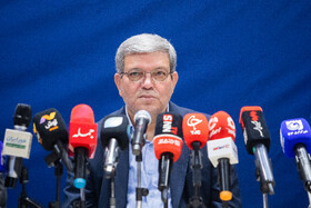 سید جواد حسینی، رئیس سازمان بهزیستی در نشست خبری بهزیستی در شیرخوارگاه آمنه