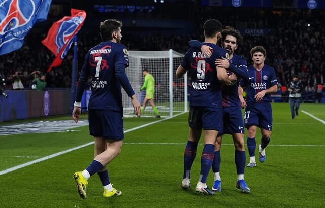 بازگشت پی‌اس‌جی به صدر با عبور از متز