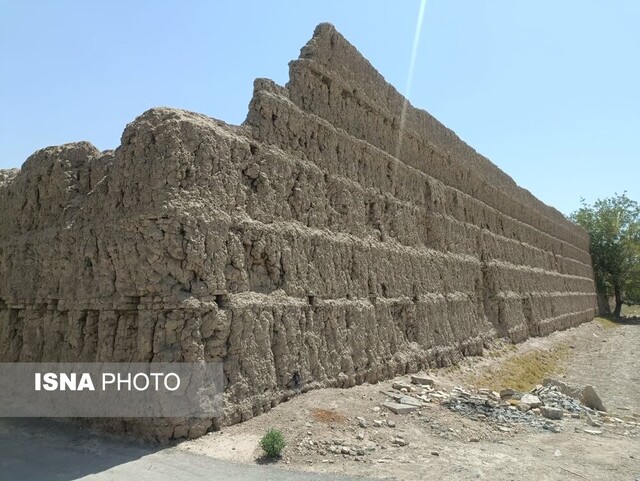 تخریب شبانه یخچال کهنستان اصفهان/ نگرانی از تکرار سریالی و شبانه آثار تاریخی