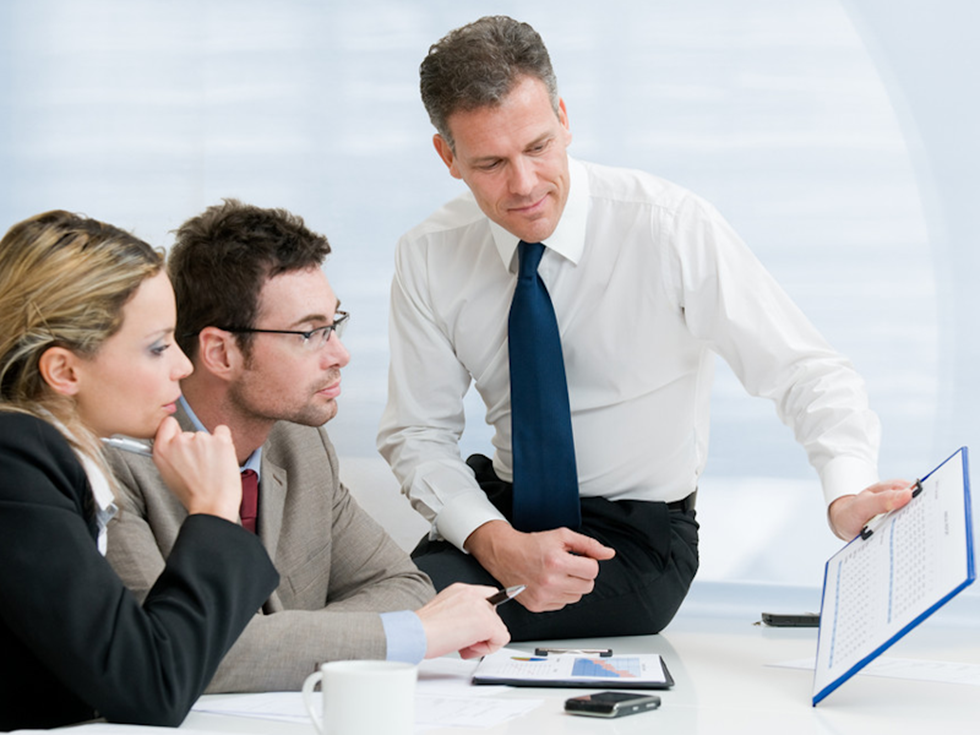 ۳ کار که واحد مالی برندهای بزرگ انجام می دهند