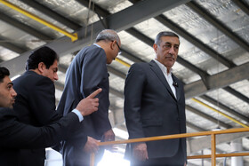 بازدید معاون رئیس جمهور از پروژه واحد تولیدی اسلب سرامیکی شرکت چیاسرام زاگرس در سفر به کرمانشاه