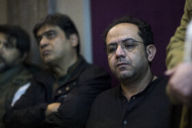 احسان عبدی‌پور، نویسنده و کارگردان در مراسم یابود جواد گنجی