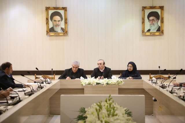 ۲۰۰ هکتار شهرک گلخانه‌ای اردبیل وارد فاز تولید می‌شود/راه‌اندازی ۱۴ شهرک جدید کشاورزی