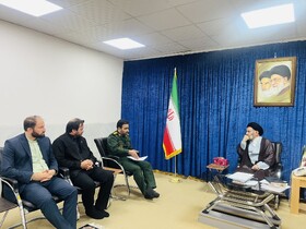 نماینده ولی‌فقیه در لرستان: شهدا اهداکننده خون شهید قبل از شهادت بودند