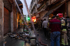 آتش‌سوزی انبار لوازم الکترونیکی در لاله‌زار