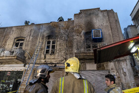 آتش‌سوزی انبار لوازم الکترونیکی در لاله‌زار