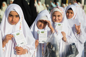 ضیافت افطار در حرم مطهر رضوی