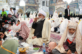 ضیافت افطار در حرم مطهر رضوی