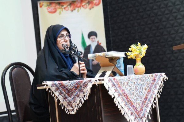 رئیس دانشگاه فرهنگیان لرستان: آموزش تاریخ فرآیندی هویت‌ساز است