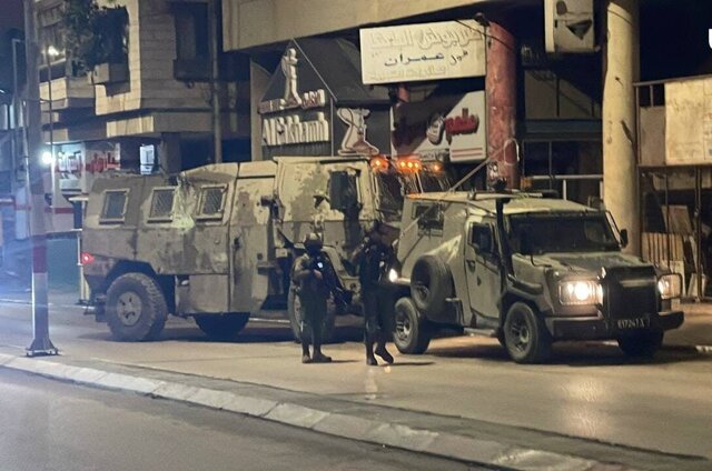 یورش گسترده نظامیان صهیونیستی به نقاط مختلف کرانه باختری و قدس