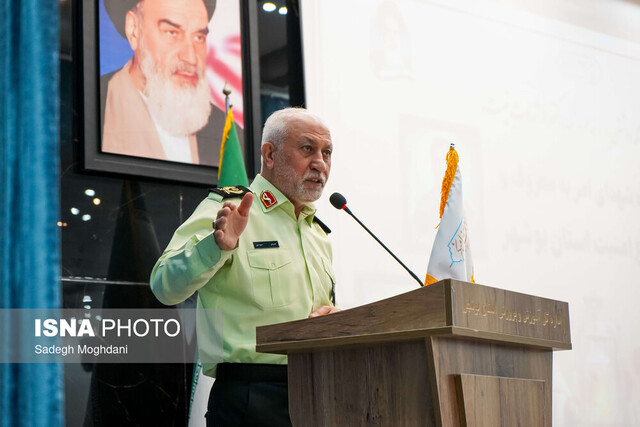 سردار سوسنی: نیروی انتظامی بوشهر ۱۶۸ شهید تقدیم انقلاب کرده است