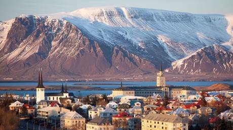 ایسلند در آستانه از سرگیری مذاکرات عضویت در اتحادیه اروپا