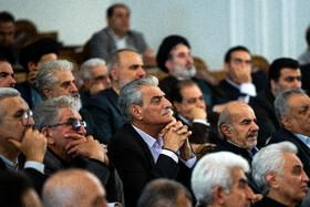 نشست فعالان اقتصادی و اصناف با رئیس مجلس