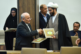 نشست رئیس‌جمهور با سرمایه‌گذاران و فعالان اقتصادی استان مازندران