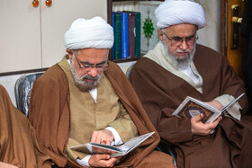 حجت الاسلام والمسلمین رمضانی دبیرکل مجمع اهل بیت و حجت الاسلام و المسلمین مرتضی جوادی آملی در مراسم ختم دکتر محمد قمی در حسینیه شهدا قم