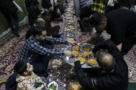 افطاری ساده؛ مسجد المنتظر - مشهد