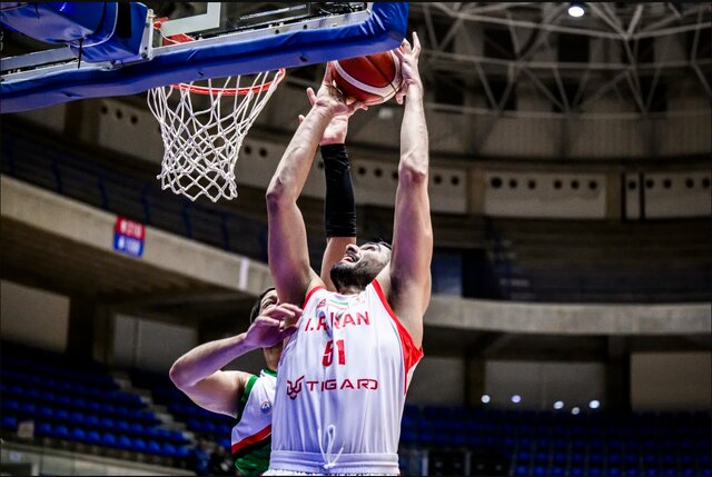 زمان دیدار معوقه بسکتبال ایران/ مانولوپولوس منتظر اعلام برنامه‌های فدراسیون