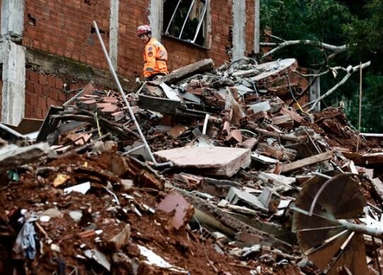 افزایش تلفات سیل و رانش زمین در برزیل؛ ده‌ها تن مفقود شدند