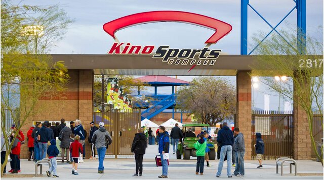 مدیر کمپ تیم ملی ایران در آمریکا: با سیاست کاری نداریم