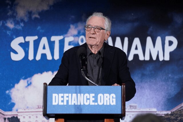 شب موازی در واشنگتن؛ «یک دیوانه کشور را به سمت فروپاشی برده است»